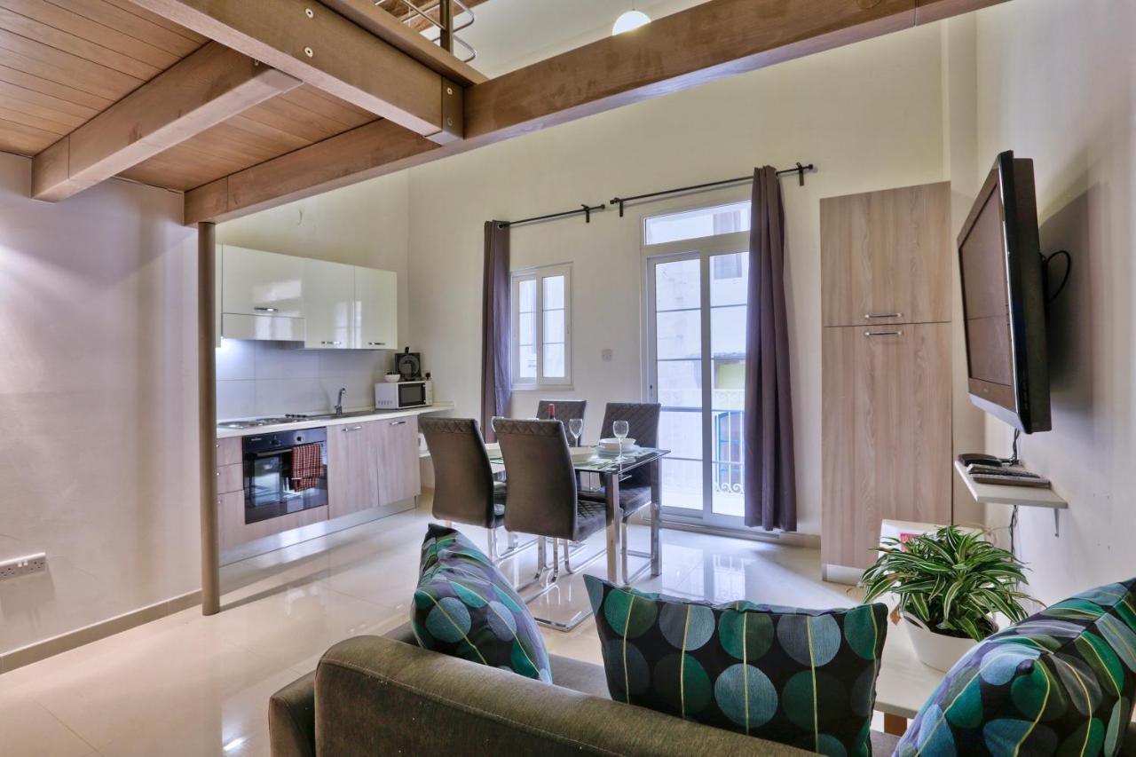 Charming Valletta 1 Bedroom Apartment Off Republic Street Sleeps 4 Exterior foto