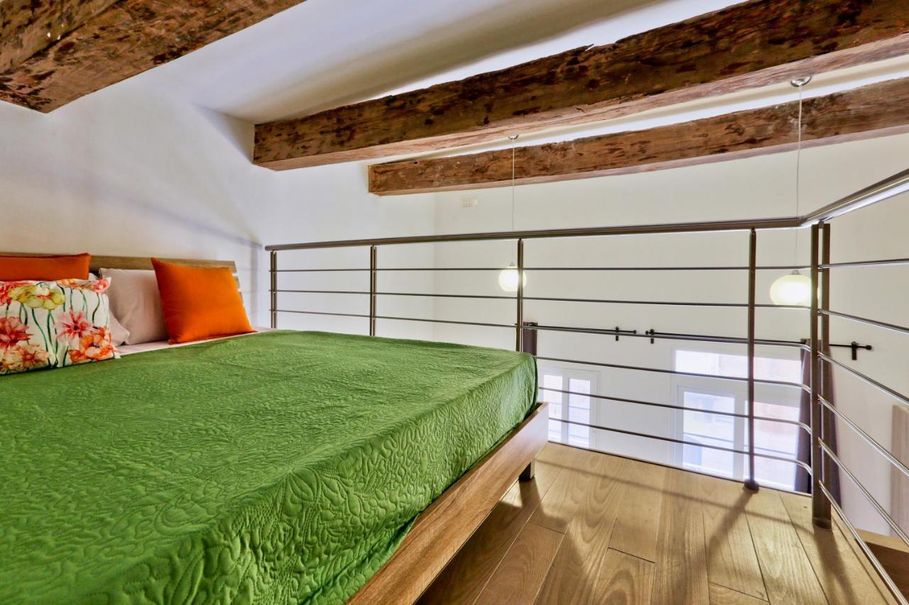 Charming Valletta 1 Bedroom Apartment Off Republic Street Sleeps 4 Exterior foto