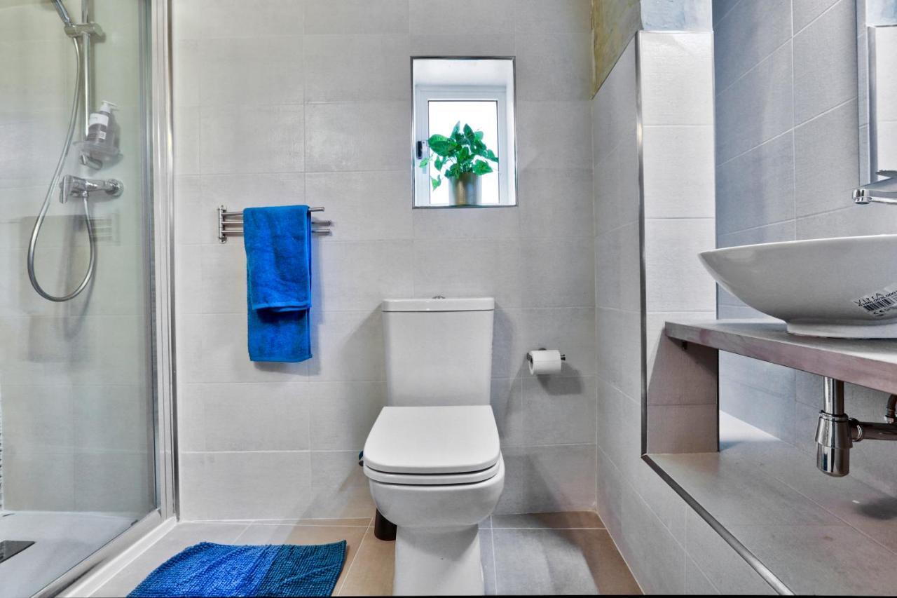 Charming Valletta 1 Bedroom Apartment Off Republic Street Sleeps 4 Exterior foto